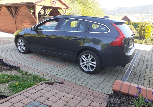 Volvo V60 cena 34800 przebieg: 189000, rok produkcji 2012 z Limanowa małe 46